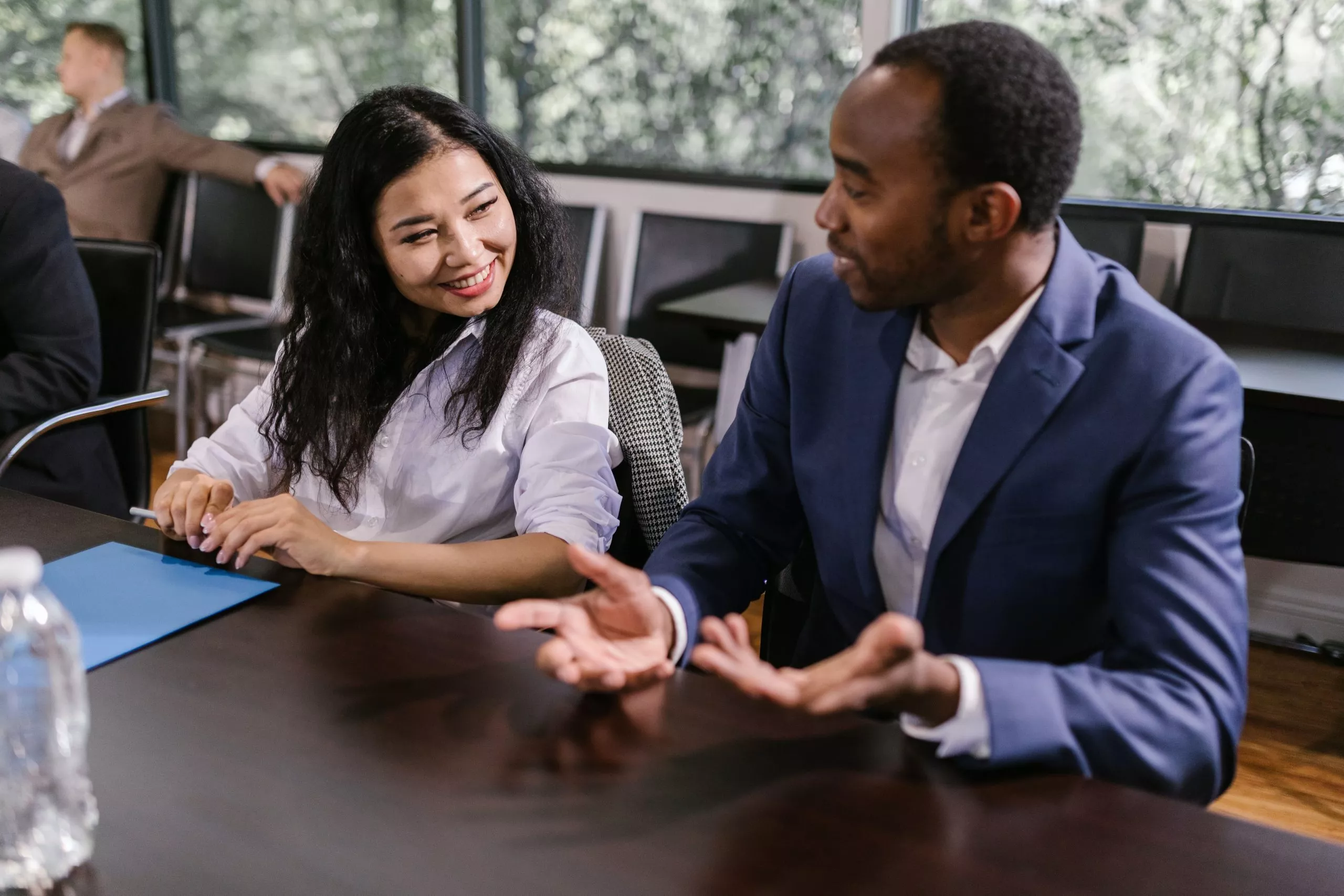 two people having a courageous conversation in the workplace 